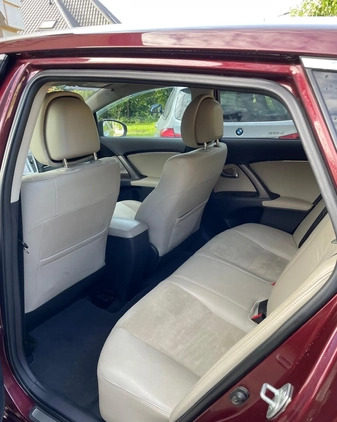 Toyota Avensis cena 42800 przebieg: 164000, rok produkcji 2012 z Błonie małe 92
